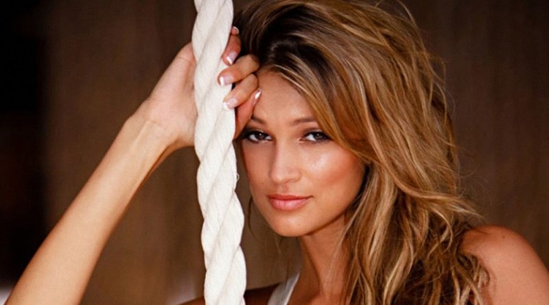 Modelo famosa abandona carreira para seguir Jesus