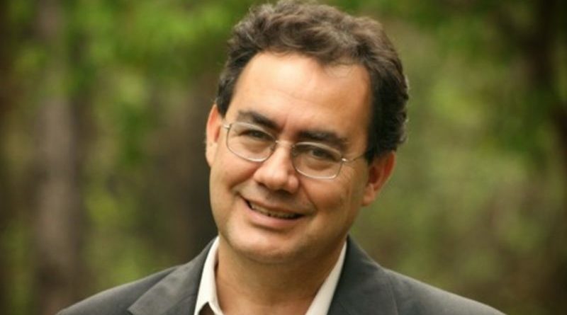 Augusto Cury - Um ex-ateu que se converteu ao analisar a mente de Jesus