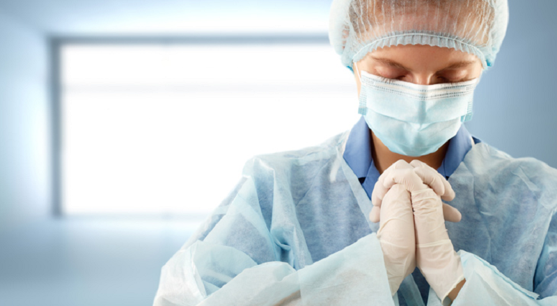 Ciência agora comprova o poder de cura através da fé e oração