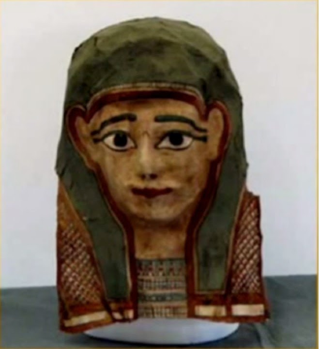 Exemplo de uma máscara mortuária egípcia. Imagem fonte: Revista Adventista: Arqueologia Bíblia 