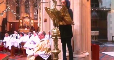 Texto do Alcorão que nega divindade de Jesus foi lido em Igreja