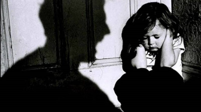 Falta de amor na família afeta o cérebro das crianças, revela estudo